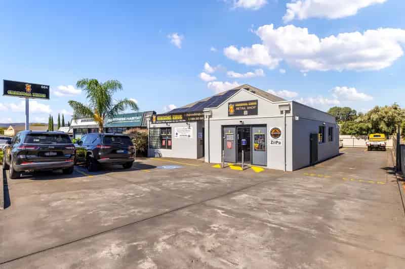 Commercial Titled - Brilliant Business Premise & Main Road Exposure