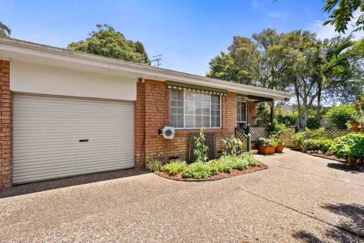 Real Estate For Sale - 2/3 Elaine Avenue - Berkeley Vale , NSW