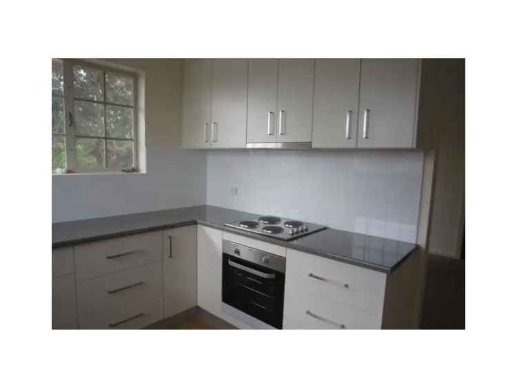 House For Rent in District of Woden Valley, Australian Capital Territory