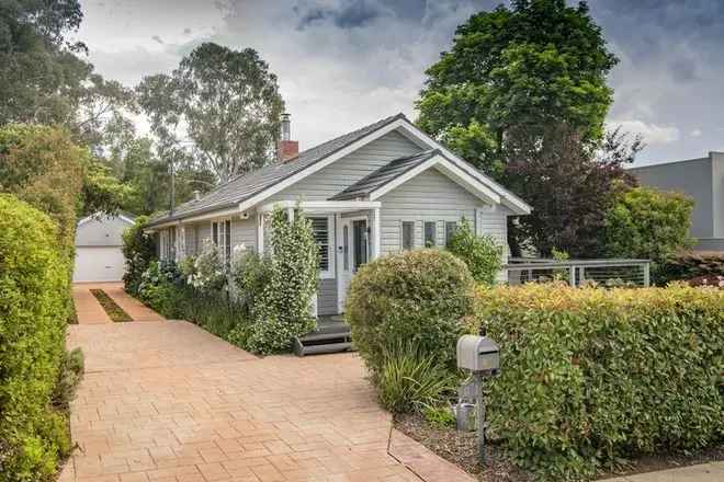 House For Sale in Canberra, Australian Capital Territory