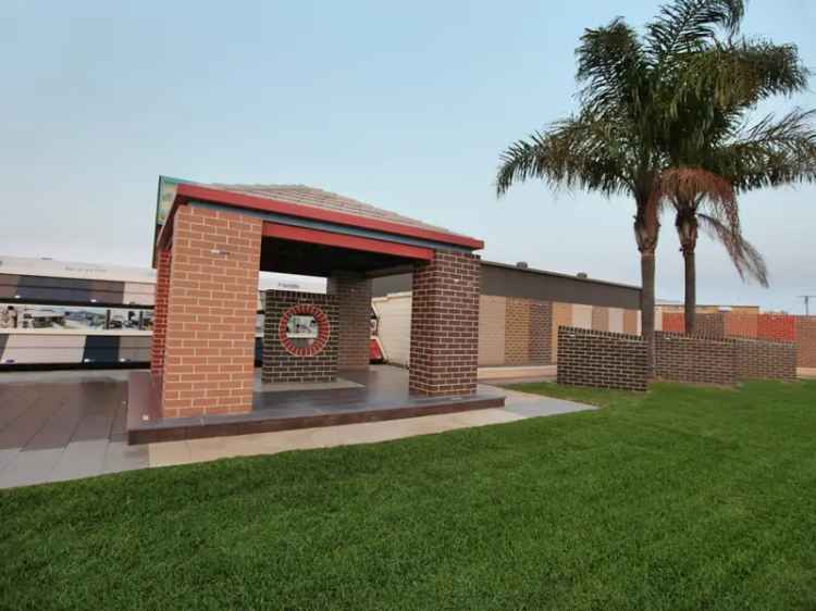 Buy Commercial Property for Brick Sales and Landscaping Supplies in Gladstone