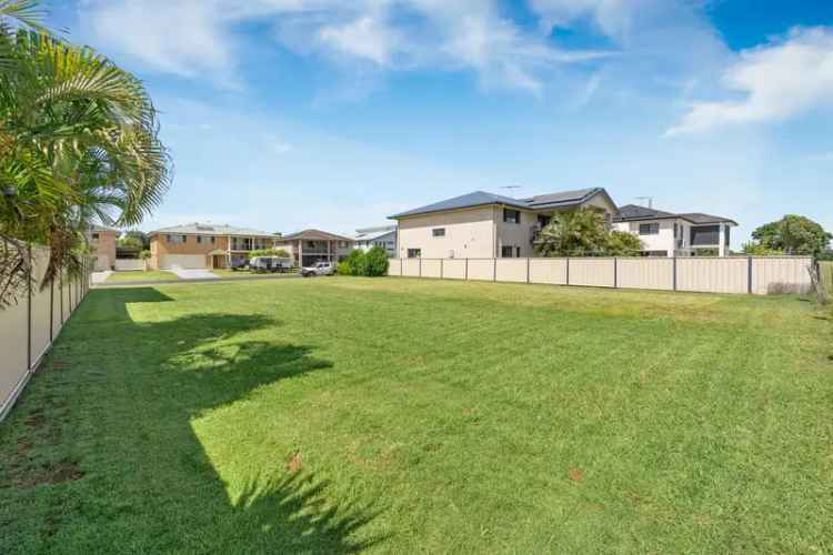 LAST CHANCE IN SOUGHT AFTER ESTATE