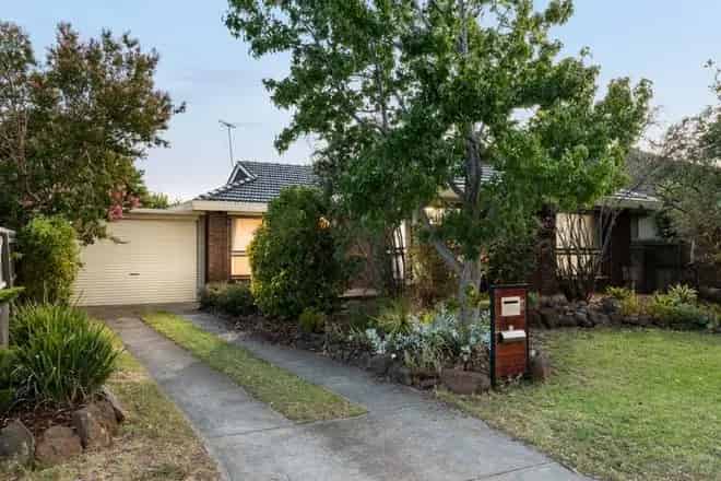House For Rent , 11, Bunton Court, Melbourne, Victoria