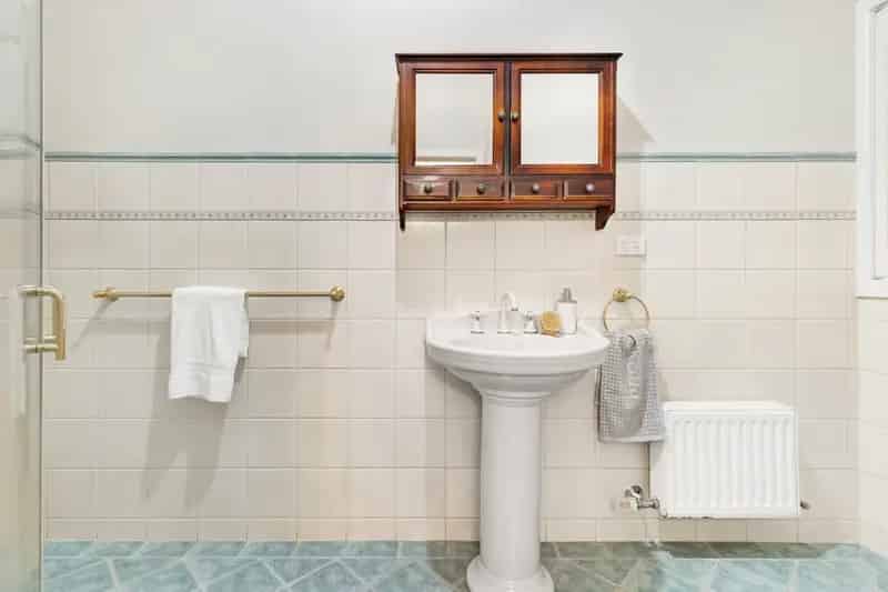 House For Sale , 38, Parker Street, Melbourne, Victoria