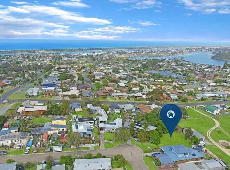 Buy Land in Cul-De-Sac Location with Scenic Views
