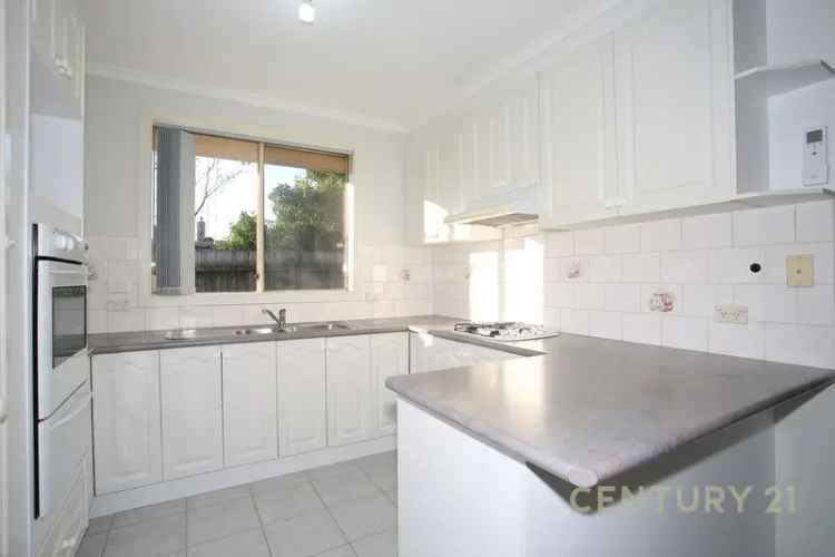 2 Bedroom 184m² Melbourne Villa Apartment Unfurnished