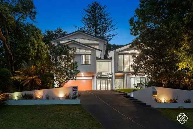 Luxury 5-Bedroom Home in Coveted Location