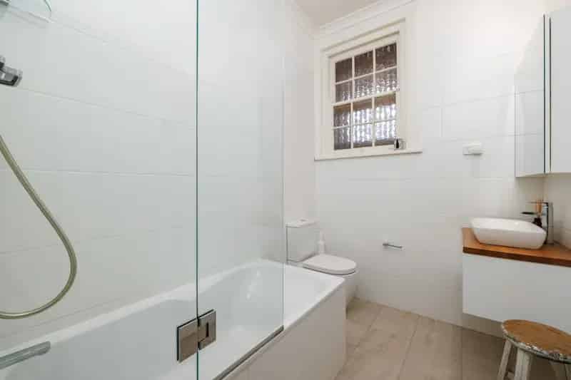 Real Estate For Lease - 9a Waratah Street - Roseville , NSW