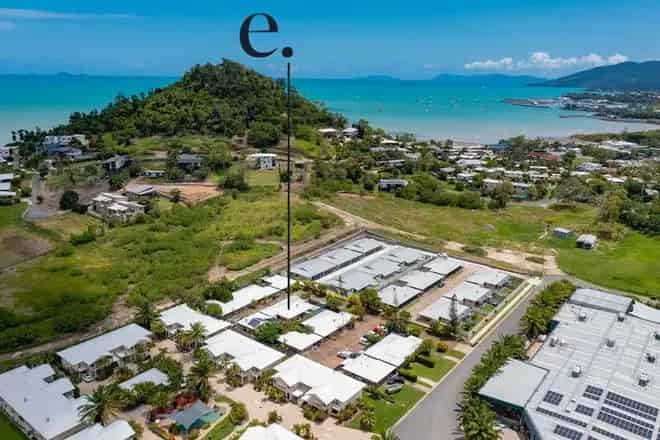 House For Sale , Cannonvale, Queensland
