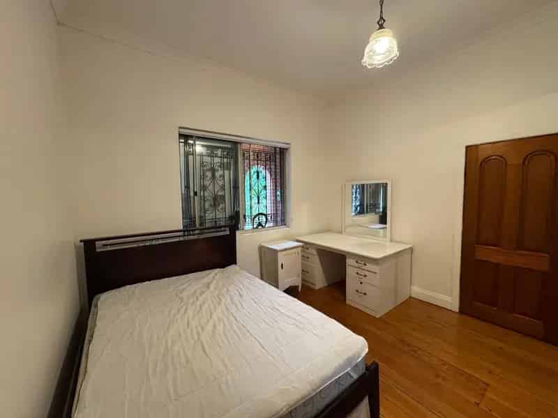 Rent Self Contained Room in Quiet Shared Home Dulwich Hill