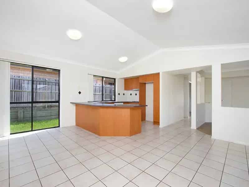 Real Estate For Lease - 14 Selina Court - Marsden , QLD