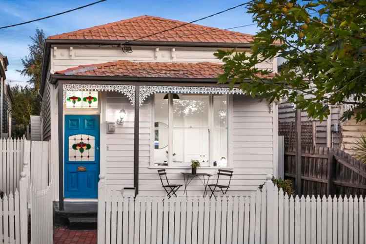 House For Sale in Melbourne, Victoria