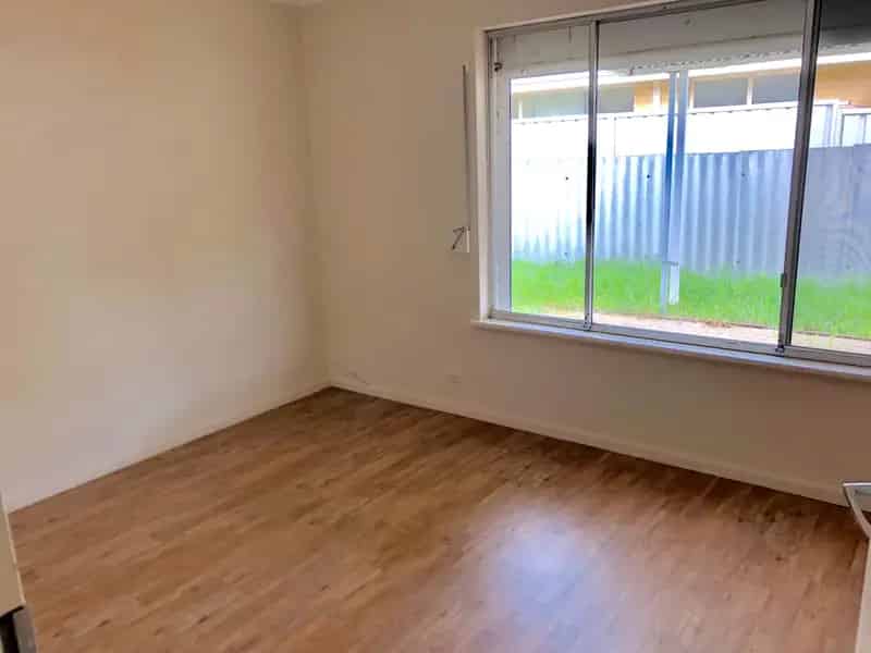 218 William Street, Beckenham WA 6107 - House For Lease