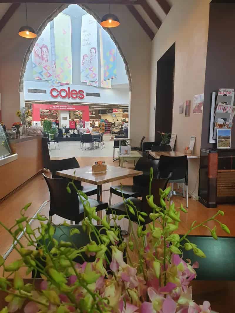 Lease cafe business in South West with prime location and great features