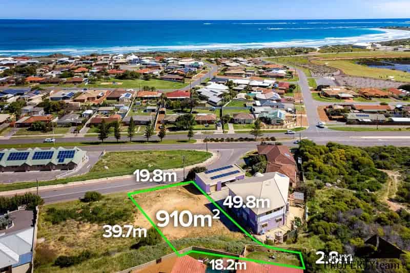 Buy Vacant Land with Ocean Views in Sought-After Suburb