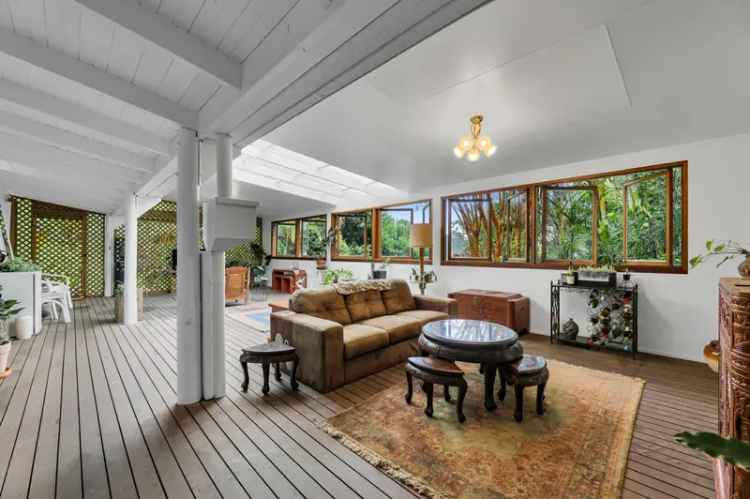 Buy Cottage in Tamborine Mountain with Nature Reserve Views and Gardens