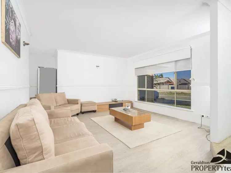 House For Sale in Geraldton, Western Australia