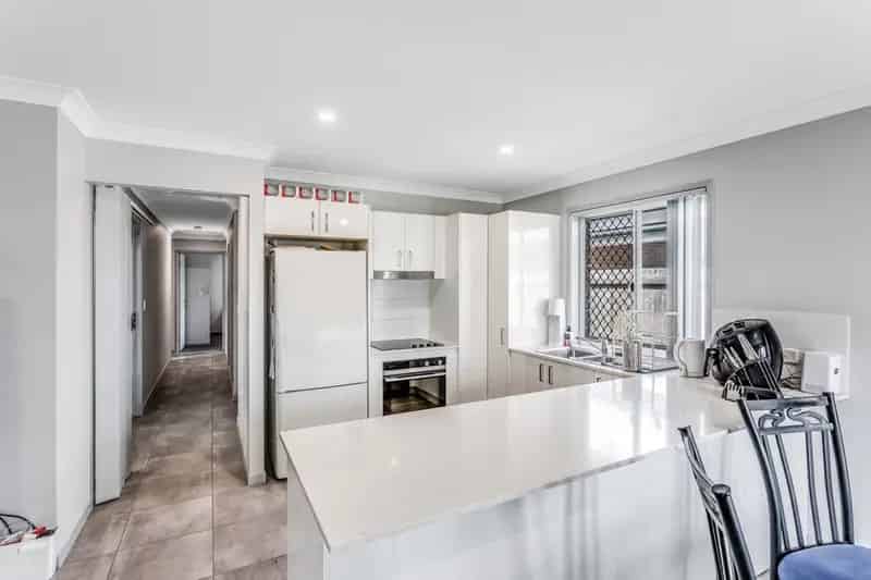 Real Estate For Lease - 1/7 Rose Street East - Mango Hill , QLD