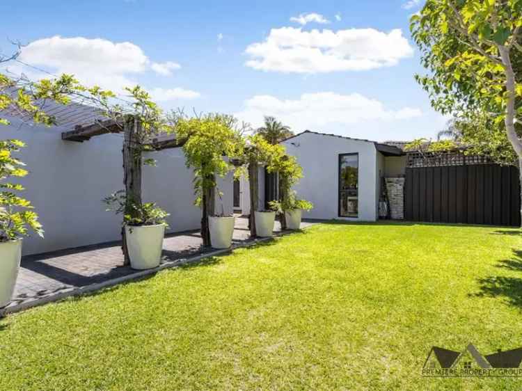 House For Sale in City of Canning, Western Australia