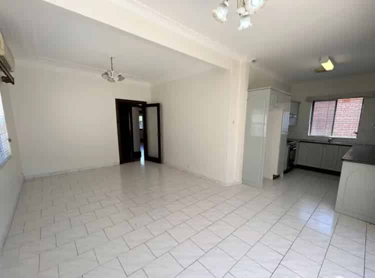 Real Estate For Lease - 17 Morgan Street - Earlwood , NSW