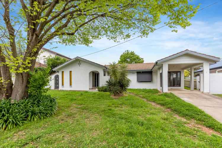 House For Rent in Wagga Wagga City Council, New South Wales