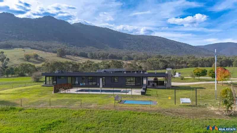 Rural property For Sale , Myrtleford, Victoria