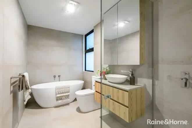 House For Sale , 20, Tedesco Circuit, Melbourne, Victoria