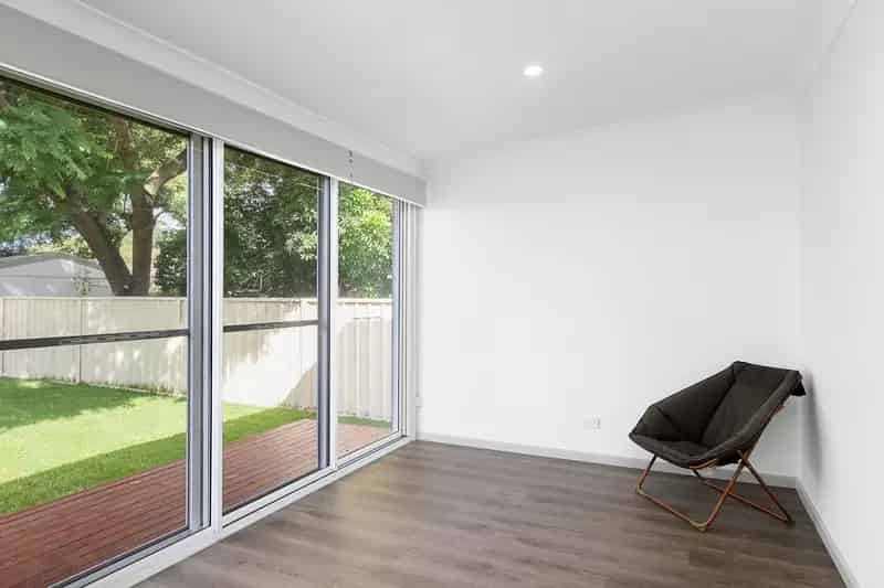 Real Estate For Lease - 56 First Street - Weston , NSW