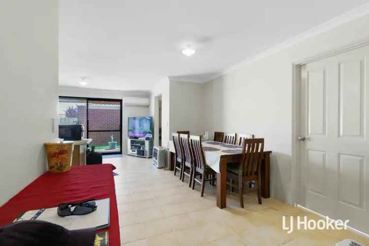 Villa For Rent in Armadale, Western Australia