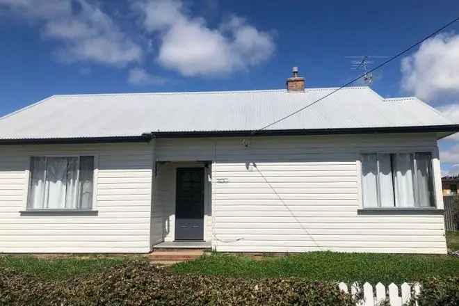 House For Rent in Armidale, New South Wales