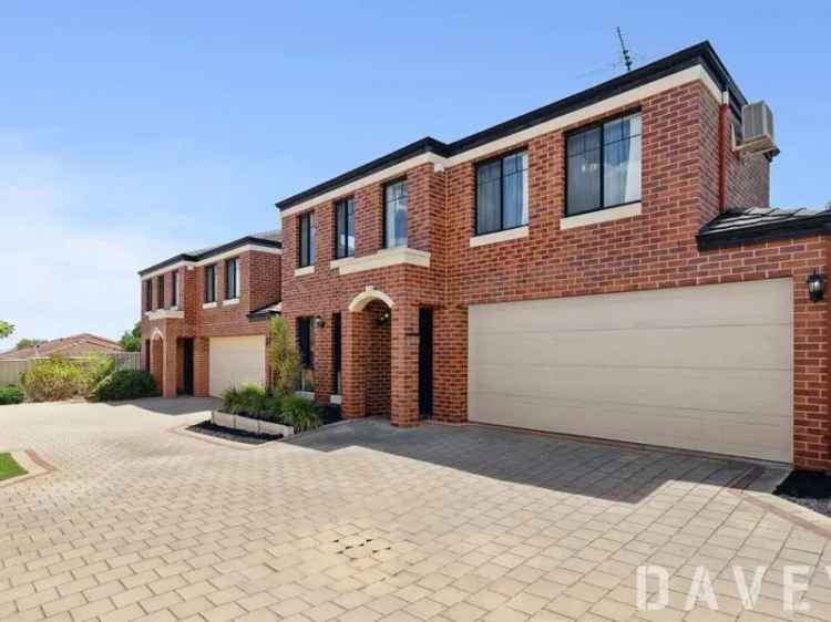 3 Bedroom Townhouse No Strata Fees Near Parks Shops