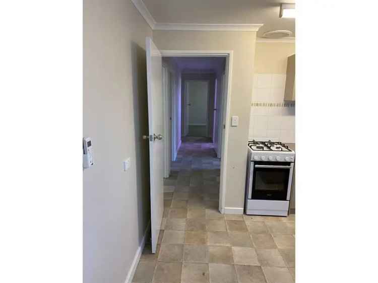 House For Rent in Geraldton, Western Australia