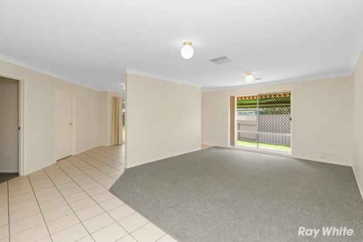 House For Rent in Wagga Wagga City Council, New South Wales