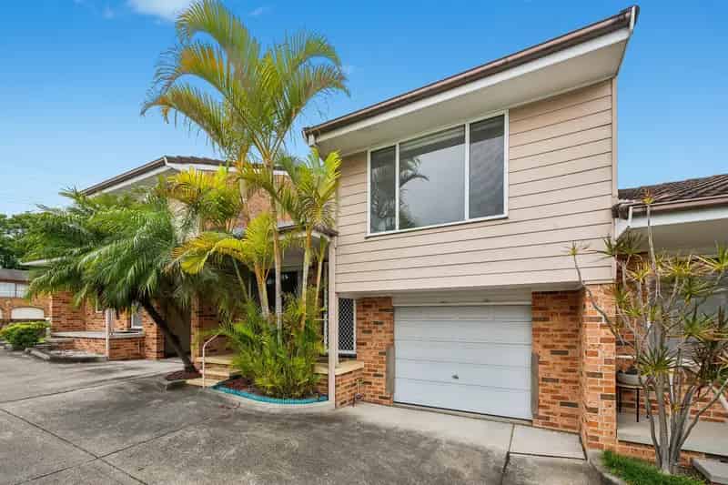 Real Estate For Sale - 2/16 Thomas Street - Cardiff , NSW