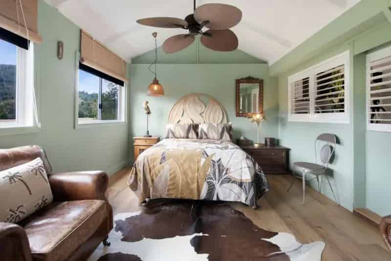 Rent Rural Property in Ferny Glen with Impressive Horse Facilities