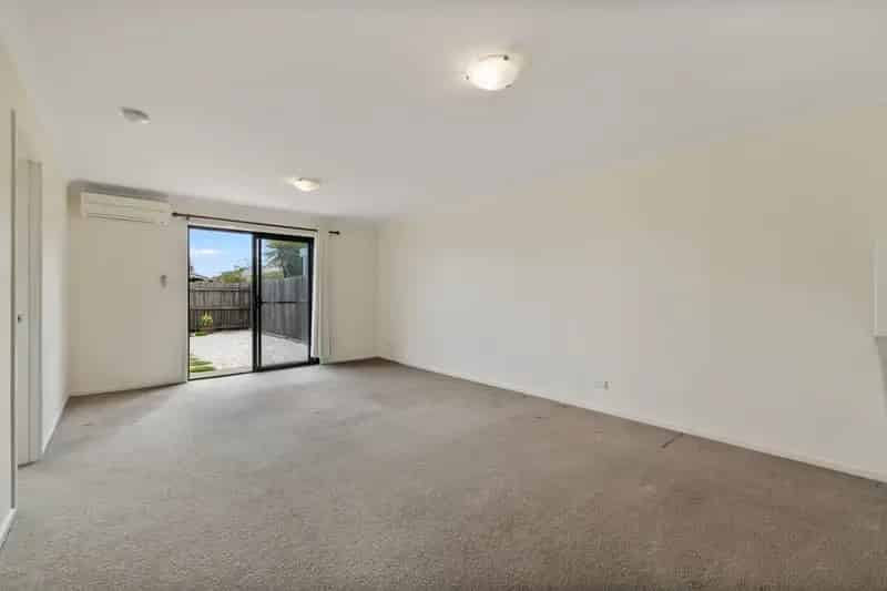 Real Estate For Lease - 3 Sisely Street - Macgregor , ACT