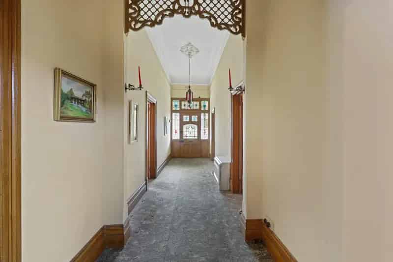House For Sale , 58, Albert Street, Warragul, Victoria