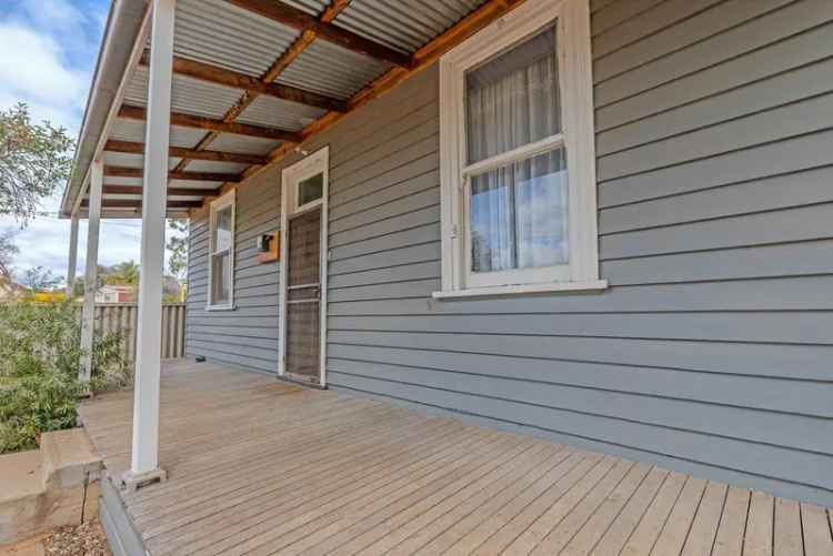 Charming weatherboard home