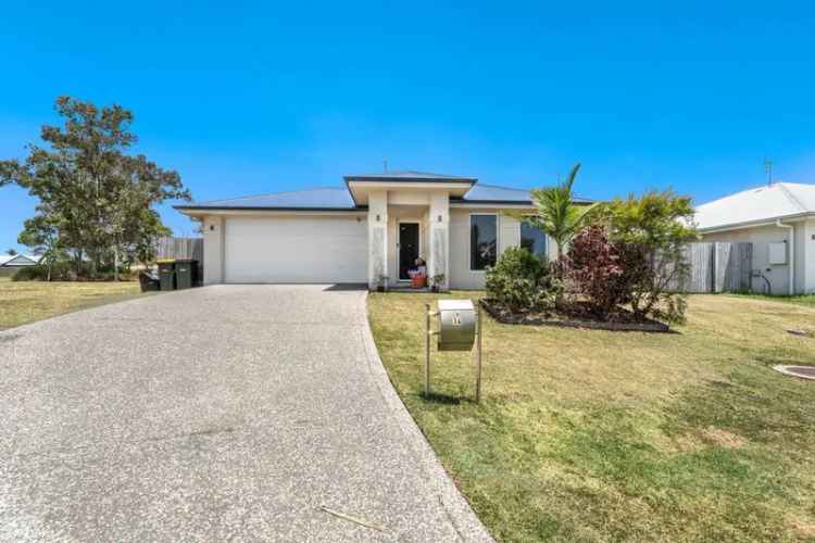 Family Home in Quiet Cul-de-sac