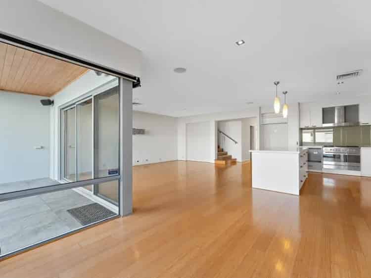 House For Rent , 19, Roscommon Crescent, Western Australia