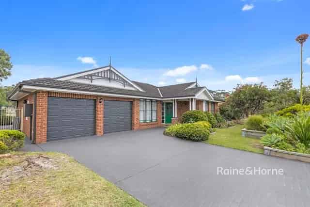 House For Sale , Sussex Inlet, New South Wales