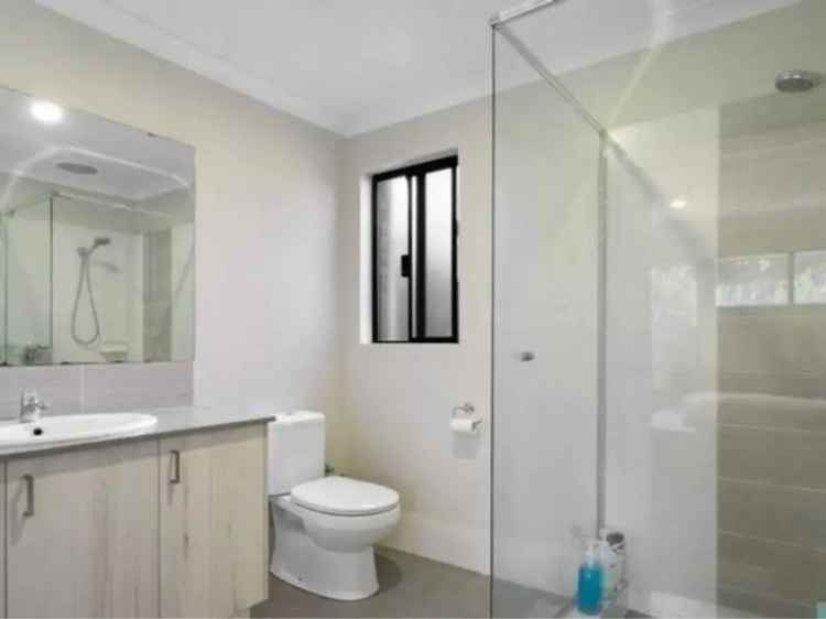 House For Rent in City of Cockburn, Western Australia