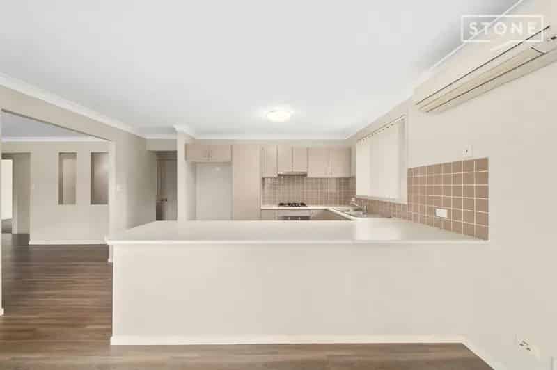 Real Estate For Sale - 7 Salvia Close - Hamlyn Terrace , NSW