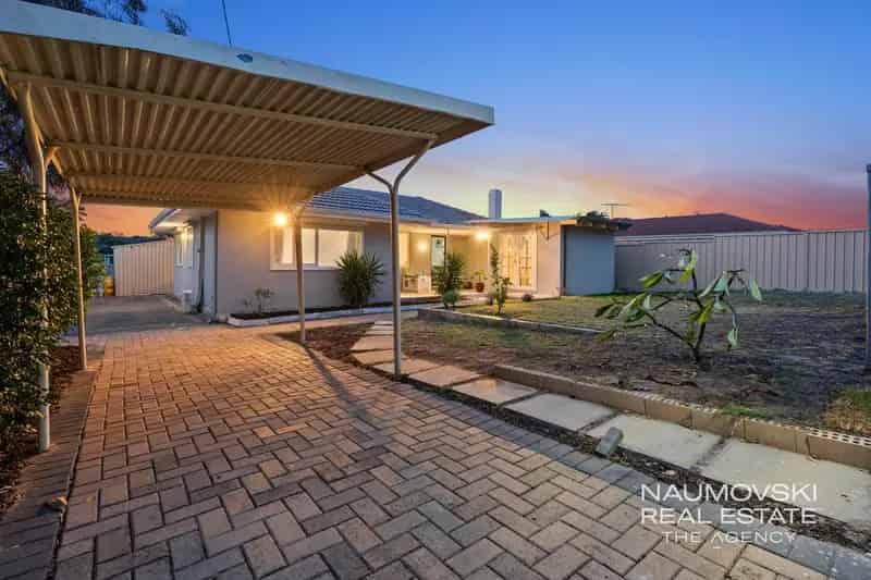 House For Sale - 29 Worthing Street, Westminster WA 6061