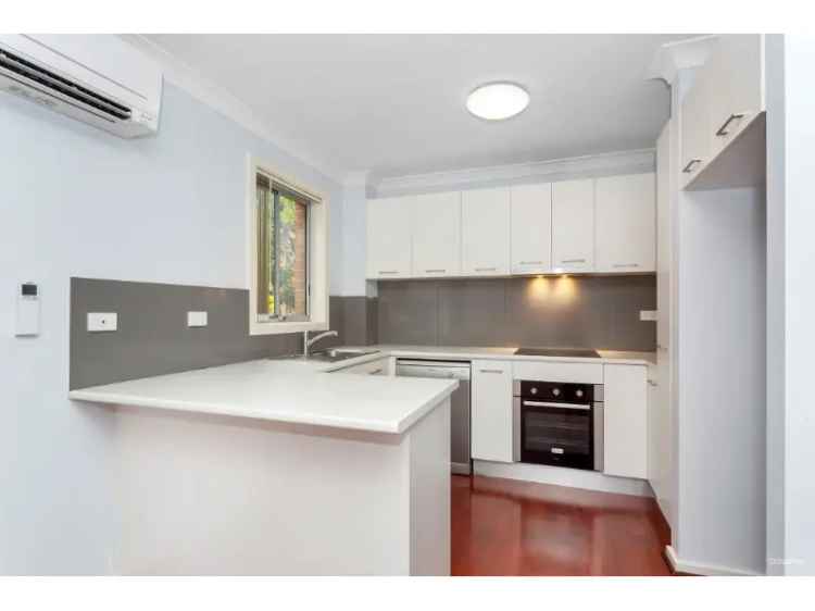 Impressive Air-Conditioned Spacious 2 Level Apartment