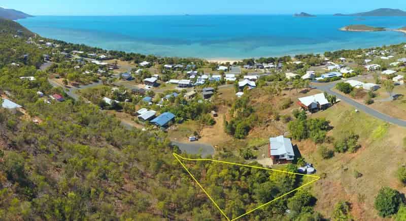 Buy Land in Hideaway Bay with Ocean View and Ample Space