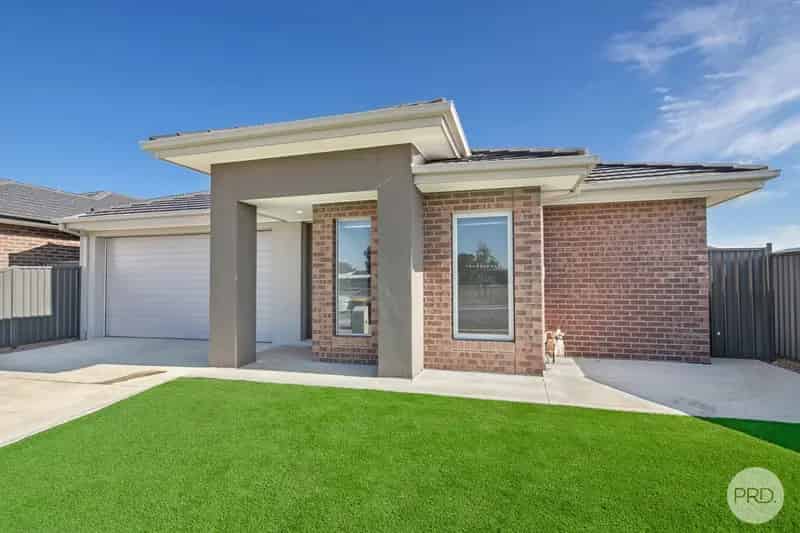 Solid Home With Room for All The Family