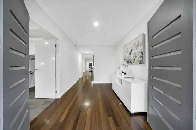 House For Sale , 14, Grebe Way, Melbourne, Victoria