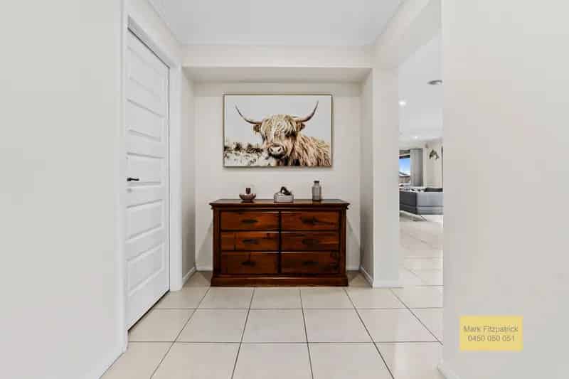 Spring Farms Hidden Gem, Stylish and Spacious