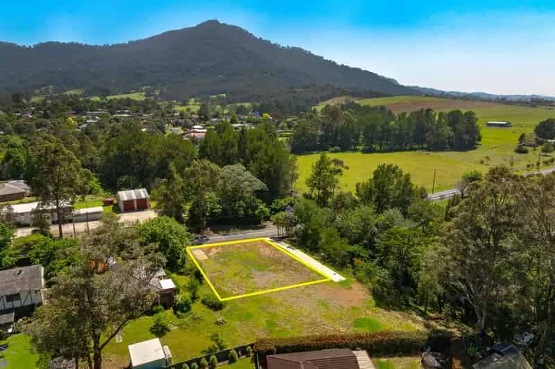 Build Your Dream Home on Land in Cambewarra Village with Scenic Views